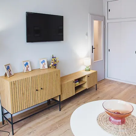 за гости ирис Iris Guest Apartment